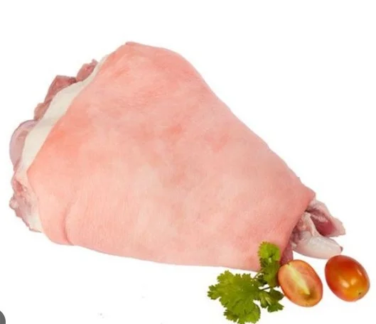 Giò heo rút xương *